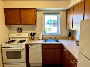 NEW 3 BRD Modern Urban Gateway