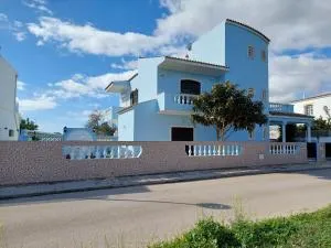 Villa Margot: grande moradia com piscina - Murtais