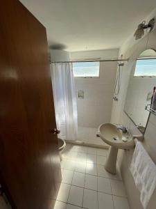 Luna de Mar - cerca del Conrad y parada 7 Playa Brava