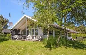 An Amazing Home In Samsø With 3 Bedrooms - Nordby