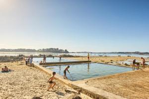 Appartements 2 pieces 59m2 face a la plage : photos des chambres