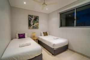 ZEN CENTRAL Ambient 3BR Apt in the Heart of Darwin