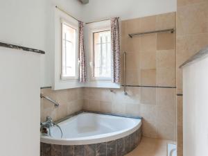 Maisons de vacances Holiday home Seillans II : photos des chambres