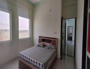 HOTEL HOLIDAY HOME, DAUSA