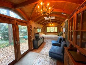 Pipowagen de Kat in de Hoge Kempen nabij Maastricht