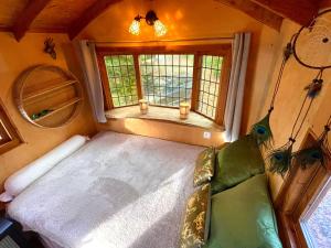 Pipowagen de Kat in de Hoge Kempen nabij Maastricht