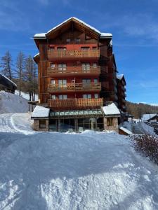 Appartements Pied des Pistes, 2 pieces, 6pers, Piscine et Sauna : photos des chambres