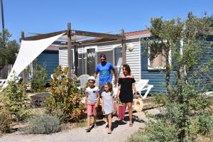 Campings MAS DES LAVANDES : photos des chambres