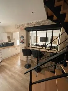 Maison atypique centre bourg 15kms du PDF et Parc Maulévrier - Rorthais