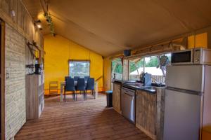 Tentes de luxe JOINS! Glamping Aquitaine : photos des chambres