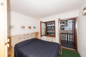Breuil Cervinia near Funicular Apartment with Private Garage