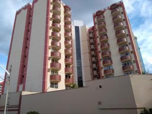 Apartamentos com piscinas em Caldas Novas