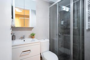 Enattica Syntagma Living