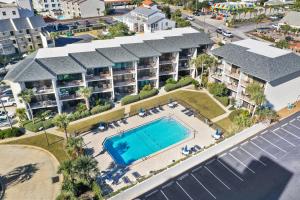 30A Emerald Hill Beach Resort by Panhandle Getaways