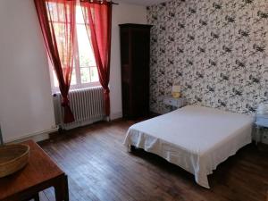 Appartement indépendant dans grande maison