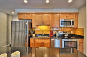 Killington Center Inn & Suites by Killington VR - 1 Bedrooms