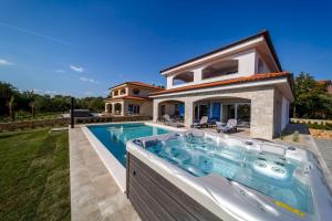 Luxury Villa Loma 2 