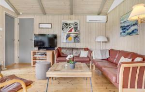 Amazing Home In Ebeltoft With Four Bedrooms