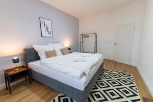 Peter Apartments - Wohnung 90qm, 3 Schlafzimmer, Küche, Wohnzimmer, Balkon, Netflix