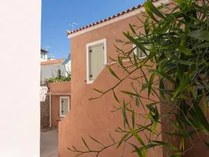 Stasa Aegina - Áyioi Asómatoi