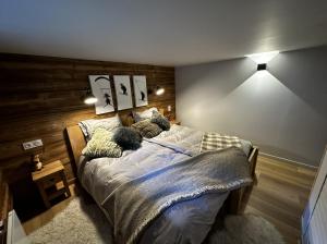 Chalets Chalet de l'Ours : 4 etoiles-spa-proche des pistes : photos des chambres