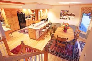 Lincoln Place Chalet