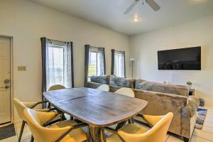 Pet-Friendly Laguna Vista Escape Near Boating
