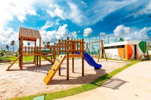 Mana Beach #D304 - Quádruplo por Carpediem