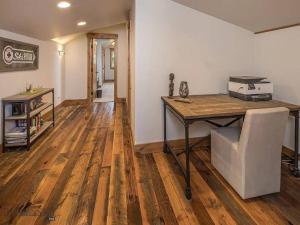 Luxury Mountain Retreat