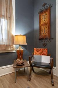Stylish and Refined with Easy City Access