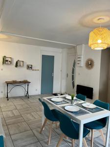 Appartements Le cosy en coeur de ville : photos des chambres