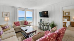 Beachcrest 304