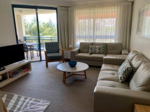 Gold Coast Calypso Resort, Coolangatta Beach