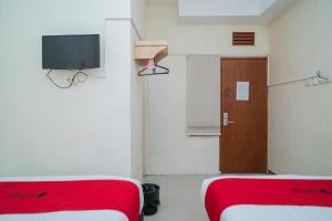 RedDoorz near Flyover Arjosari Malang