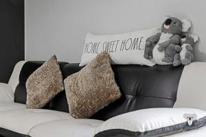 KozyGuru | Ryde | Cosy 2Bed Apt | Free Parking