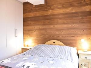 Chalets Chalet Les Allues, 5 pieces, 11 personnes - FR-1-180-585 : photos des chambres