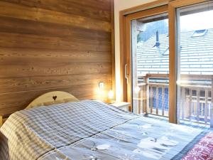 Chalets Chalet Les Allues, 5 pieces, 11 personnes - FR-1-180-585 : Chalet