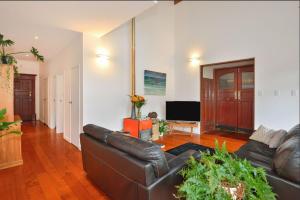 The Gisborne Club - Boutique accommodation