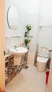 DucTaigallerys Entire Apt-Cozy in Bui Vien St