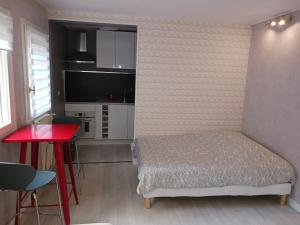 Appartements STUDIO COSY HYPERCENTRE ORLEANS : photos des chambres