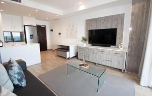 1907 Oceans Apartment - by Stay in Umhlanga