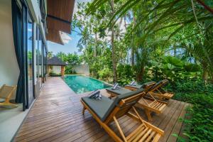 Villa Satiya - Unique and stylish 4-bdr pool villa in Pererenan!