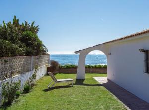 Charming Villa on the seafront