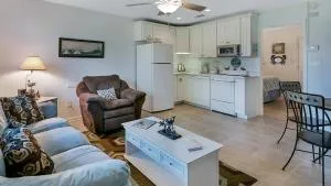 Hidden Beach 117 - 锡格罗夫海滩