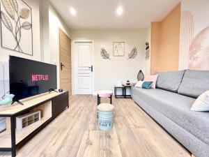 Appartements L'odyssee, a 5 min de la gare ~ Fibre + parking : photos des chambres