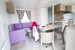 Campings Domaine Sainte Veziane : Mobile Home C