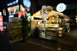 The Deccan Royaale, Shivaji Nagar