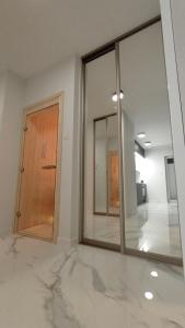 Plaza Tower Apartament, Sauna, Targi Kielce