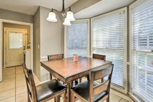 Cozy Getaway Less Than 2 Mi to Columbus State!