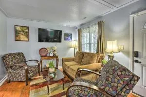 3 Mi to Downtown Family-Friendly Birmingham Home - Fairfield